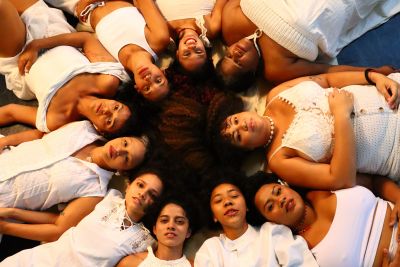 Espetáculo ‘Manifesto Pauta Negra’ retrata as vivências da mulher afroamazônida 