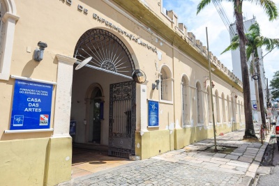 Casa das Artes promove palestra “Caminhos e Descaminhos da Curadoria: Experiências e Reflexões”