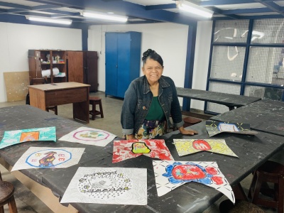 Conheça as histórias de arte e transformação social das Mães artistas do Curro Velho