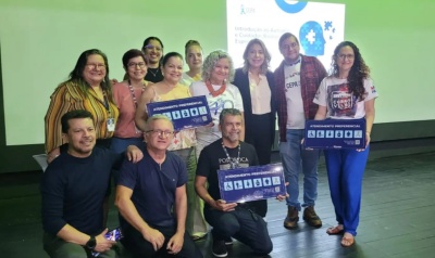 Sespa faz capacitação para atendimento do público TEA e entrega placas de prioridade na Fundação Cultural do Pará